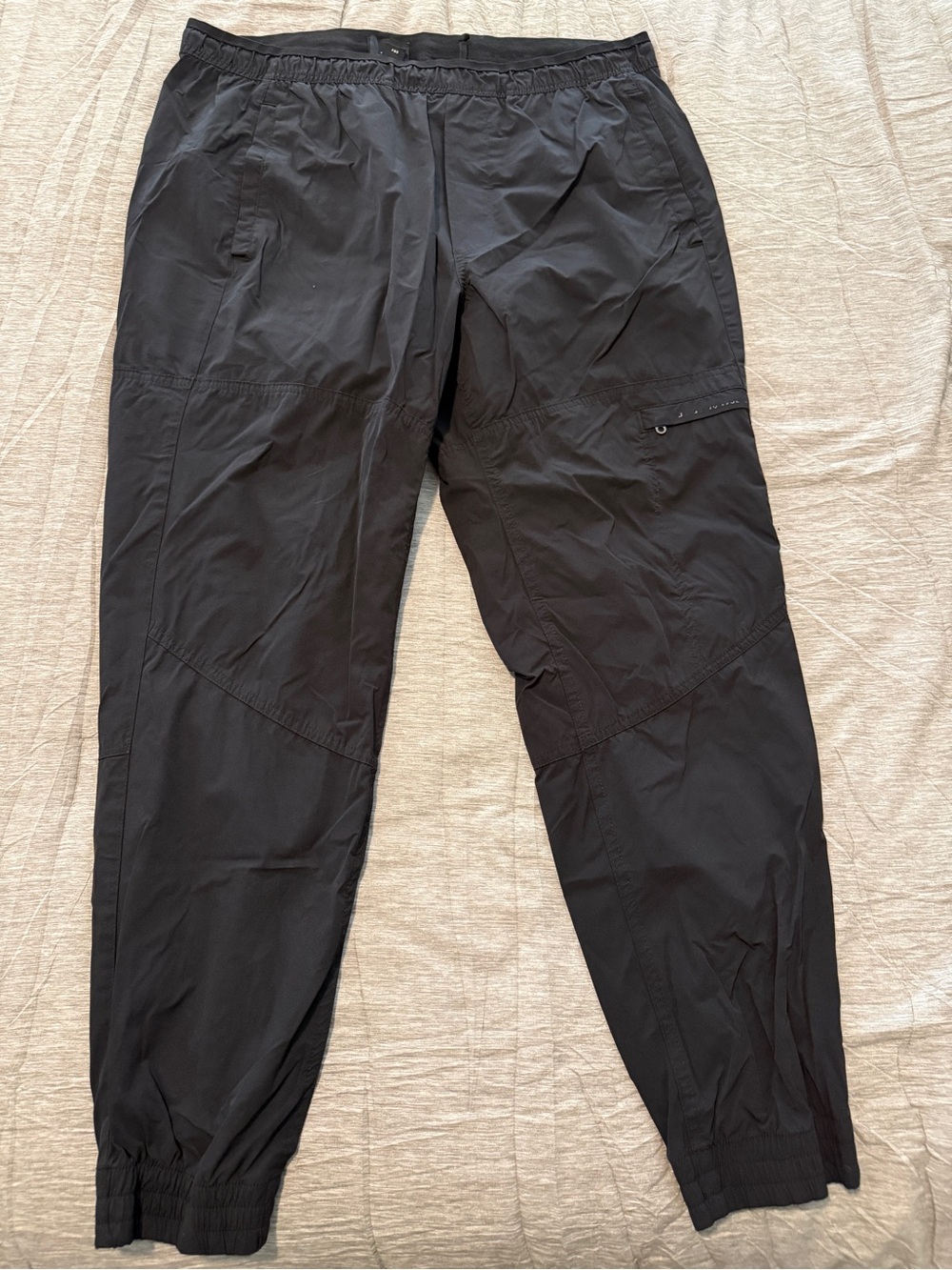 H&M Black Men's Lightweight Jogger Pants